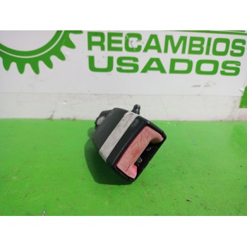 ENGANCHE CINTURON TRASERO DERECHO 13225290 