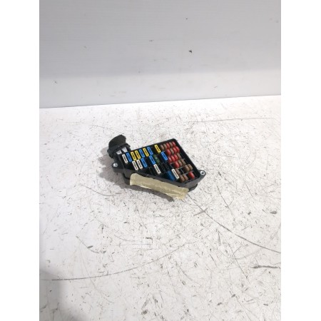 Recambio de caja reles / fusibles para seat ibiza iii (6l1) 1.4 tdi referencia OEM IAM 6Q0941828B  