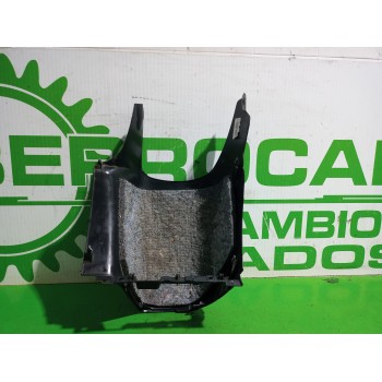 Recambio de moldura para renault kangoo profesional referencia OEM IAM 969106398  