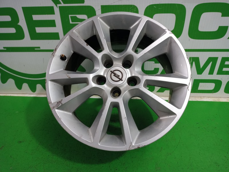 Recambio de llanta para opel zafira b 1.9 cdti cat (z 19 dtl) referencia OEM IAM 7JX17H2ET35  