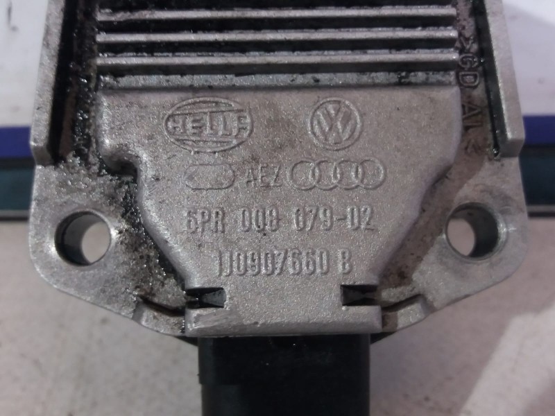 Recambio de sensor para audi a6 berlina (4b2) 2.5 v6 24v tdi referencia OEM IAM 6PR008079  