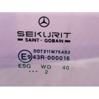 Recambio de luna custodia para mercedes-benz vito (w638) caja cerrada 112 cdi  (638.094) referencia OEM IAM E943R000016  