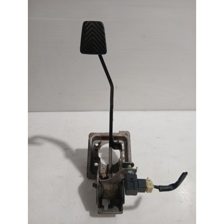 Recambio de pedal freno para hyundai tucson (jm) 2.0 crdi referencia OEM IAM 328102E100  