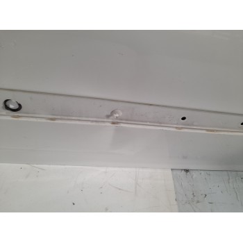 Recambio de puerta delantera derecha para peugeot 308 sw referencia OEM IAM ABOLLADO!!!  