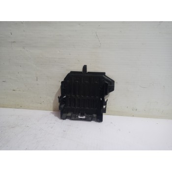 Recambio de soporte bateria para peugeot 207 confort referencia OEM IAM 9686266480  