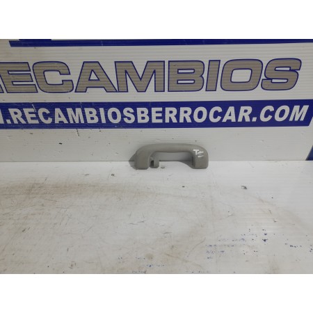 Recambio de asidero techo para opel astra h ber. 1.7 16v cdti referencia OEM IAM 13235756  