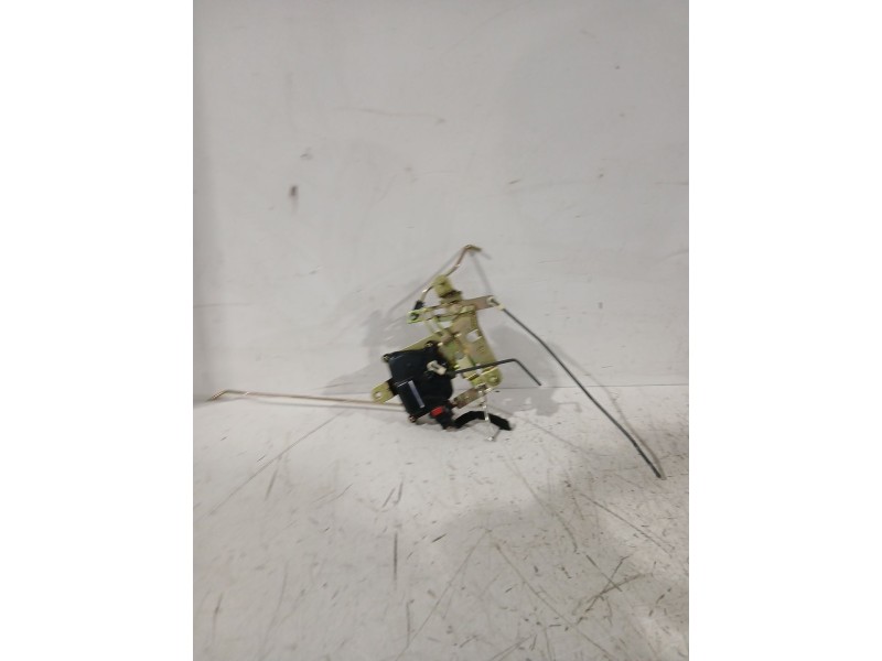 Recambio de cerradura maletero / porton para hyundai tucson (jm) 2.0 crdi referencia OEM IAM 812902E010  