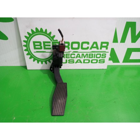 Recambio de pedal acelerador para opel insignia berlina 2.0 cdti cat referencia OEM IAM 13237352  