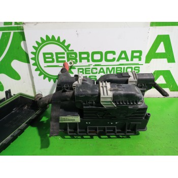 Recambio de caja reles / fusibles para opel corsa d 1.3 16v cdti referencia OEM IAM 13217394  