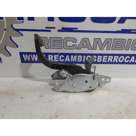 Recambio de pedal embrague para opel astra h ber. 1.7 16v cdti referencia OEM IAM 90539237  