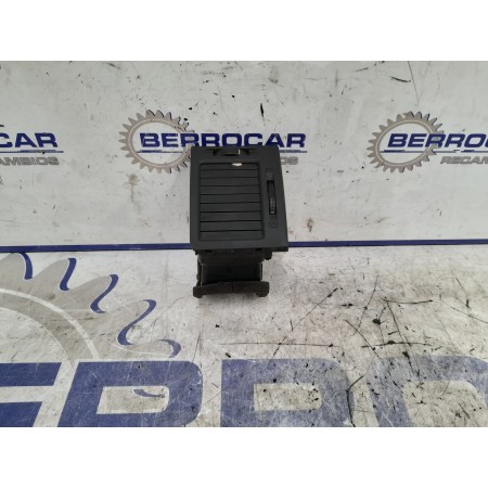 Recambio de aireadores para hyundai getz (tb) 1.1 12v cat referencia OEM IAM 974601C500WK  