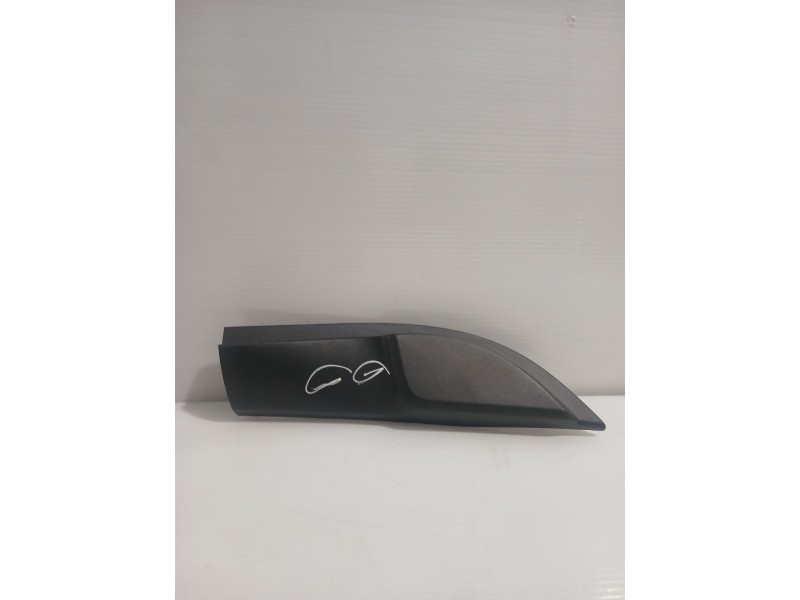 Recambio de moldura para citroën jumpy iii furgoneta (v_) 1.5 bluehdi 100 referencia OEM IAM 156121461  