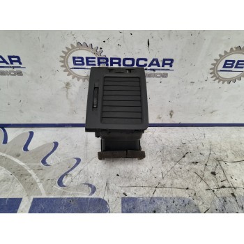 Recambio de aireadores para hyundai getz (tb) 1.1 12v cat referencia OEM IAM 974601C500WK  