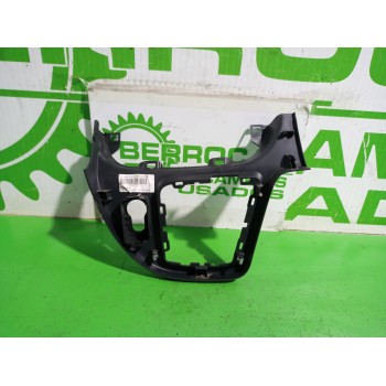 Recambio de moldura para renault kangoo profesional referencia OEM IAM 969334727R  