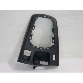 Recambio de moldura para renault scenic iii bose edition referencia OEM IAM 969330001R  