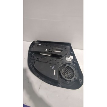 Recambio de guarnecido puerta trasera derecha para dacia duster (hm_) 1.0 tce 90 referencia OEM IAM 829A08379R  