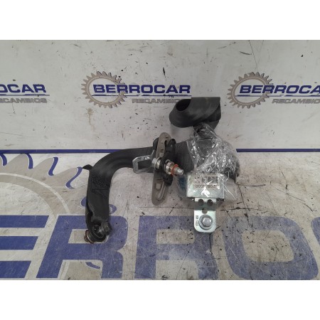 Recambio de cinturon de seguridad trasero izquierdo para hyundai getz (tb) 1.1 12v cat referencia OEM IAM 898101C080WK  