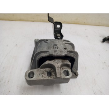 SOPORTE MOTOR DELANTERO 1K0199262 