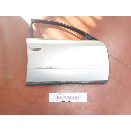 Recambio de puerta delantera derecha para audi a6 berlina (4b2) 2.5 v6 24v tdi referencia OEM IAM 4B0831052D  