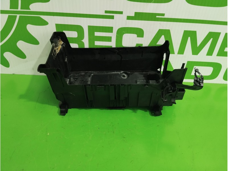 Recambio de soporte bateria para opel insignia berlina 2.0 cdti cat referencia OEM IAM 312632764  