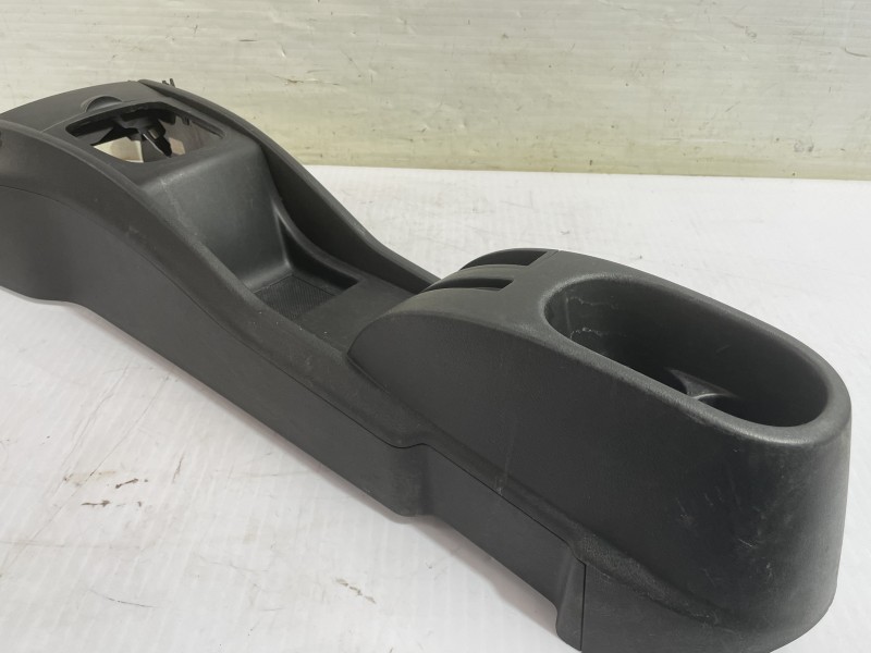 Recambio de consola central para peugeot 207 confort referencia OEM IAM 9650071077  