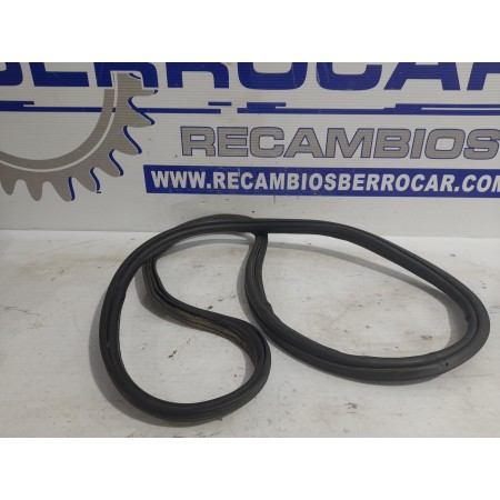 Recambio de goma contorno para opel astra h ber. 1.7 16v cdti referencia OEM IAM 46814082  