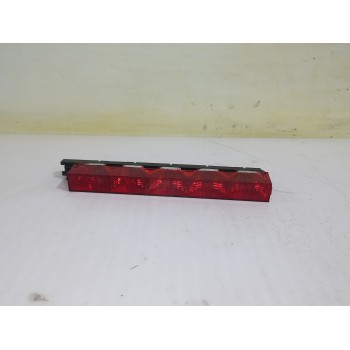 LUZ CENTRAL DE FRENO 1S7113A613AE 