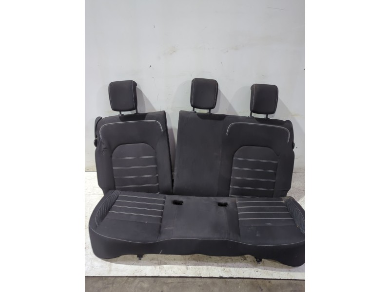 Recambio de asientos traseros para dacia duster (hm_) 1.0 tce 90 referencia OEM IAM   