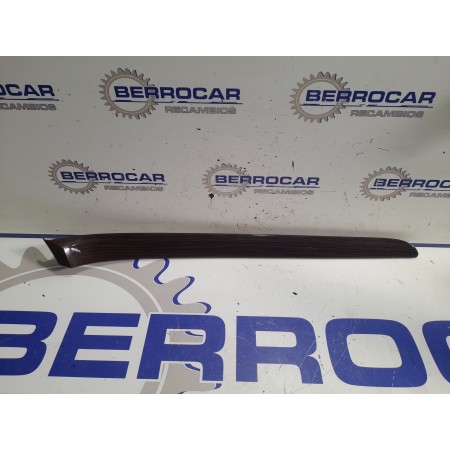 Recambio de moldura lateral para seat exeo berlina (3r2) 2.0 tdi referencia OEM IAM 3R0867410A  