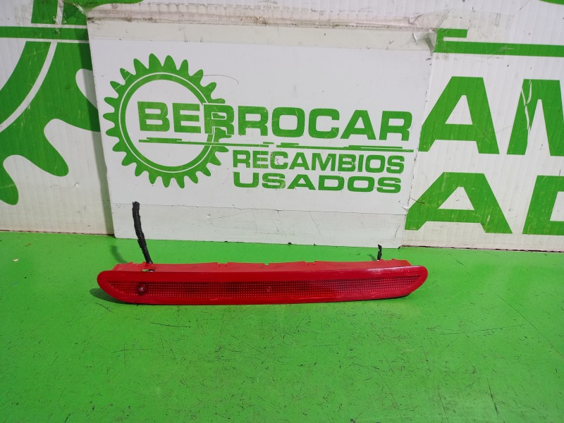 Recambio de luz central de freno para volkswagen golf vi (5k1) advance referencia OEM IAM 5K0945087B  