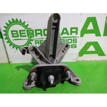 Recambio de soporte motor izquierdo para renault kangoo profesional referencia OEM IAM 8200277212 / 8200043084  