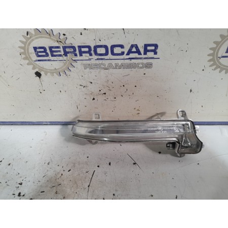 Recambio de piloto lateral derecho para bmw serie 1 lim. (f20/f21) 1.5 12v turbodiesel referencia OEM IAM 7280772  