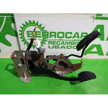 Recambio de pedalera para renault kangoo profesional referencia OEM IAM 8200436878 / 30008719  
