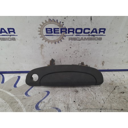 Recambio de maneta exterior delantera derecha para hyundai getz (tb) 1.1 12v cat referencia OEM IAM 826601C000  