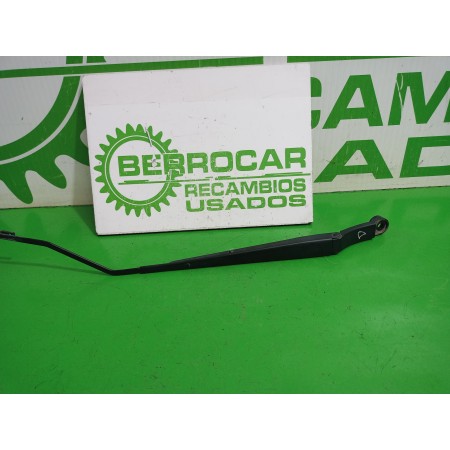 Recambio de brazo limpia delantero derecho para chevrolet aveo ls referencia OEM IAM T250PA1  