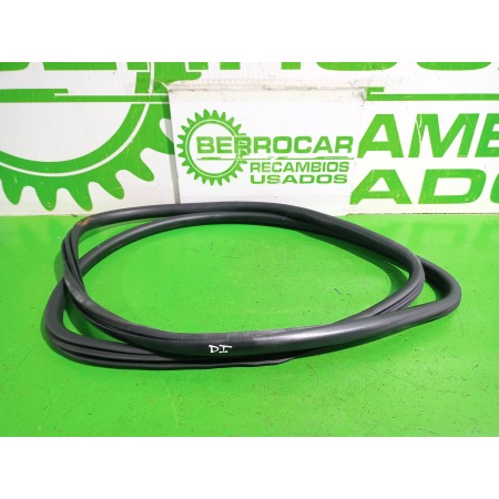 Recambio de goma contorno para volkswagen golf vi (5k1) advance referencia OEM IAM 5K3867911C9B9  