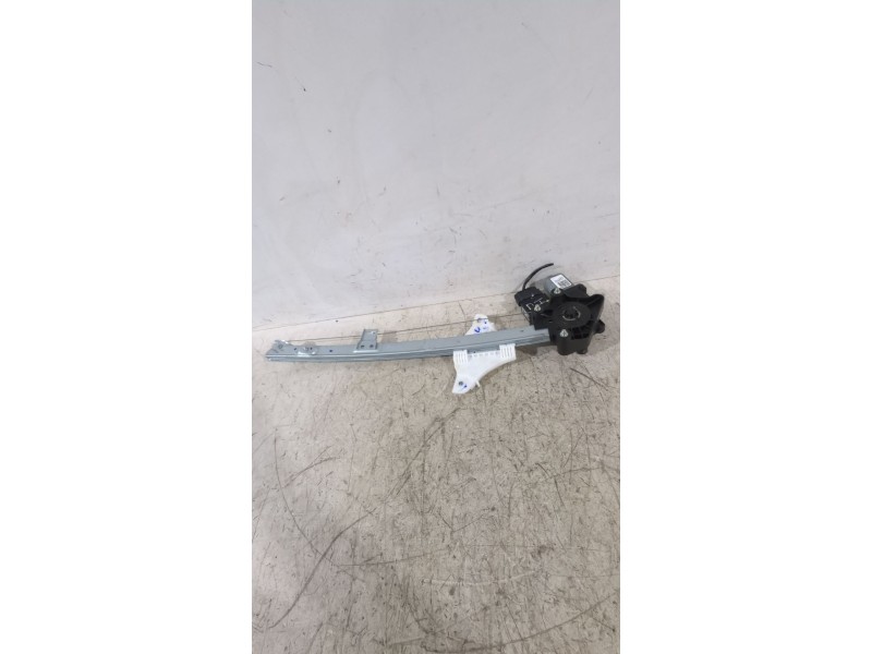 Recambio de elevalunas delantero izquierdo para hyundai i20 iii (bc3, bi3) 1.0 t-gdi referencia OEM IAM 82403Q0010  