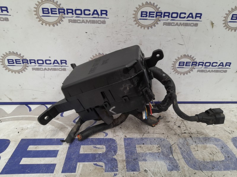 Recambio de caja reles / fusibles para hyundai getz (tb) 1.1 12v cat referencia OEM IAM 912411C121  