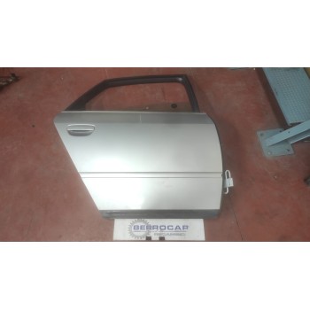 PUERTA TRASERA DERECHA 4B0833052 