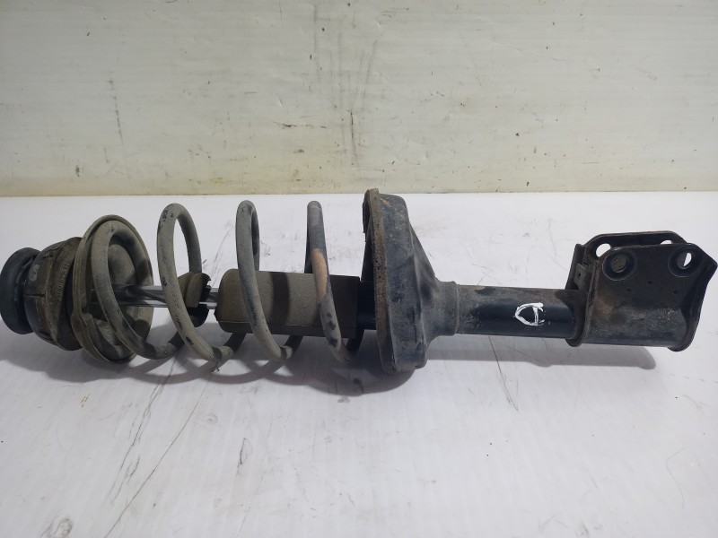 Recambio de amortiguador delantero derecho para renault kangoo (f/kc0) alize referencia OEM IAM 8200675689  