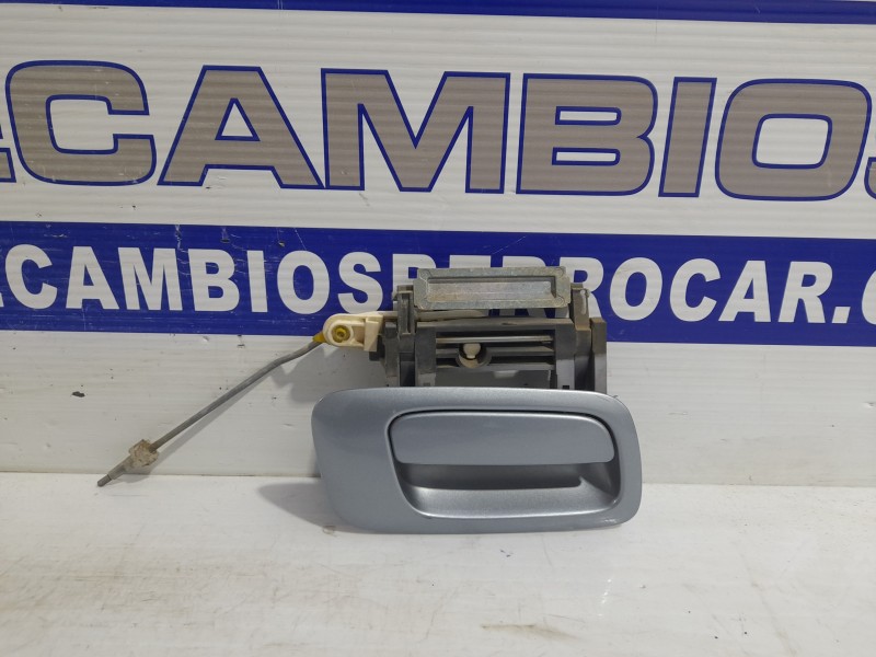 Recambio de maneta exterior trasera derecha para opel zafira a elegance referencia OEM IAM 260933585  