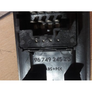 Recambio de mando elevalunas delantero izquierdo para peugeot 208 1.6 blue-hdi fap referencia OEM IAM 96749245  