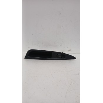 Recambio de mando elevalunas trasero derecho para nissan qashqai ii (j11, j11_) 1.3 dig-t referencia OEM IAM 829604EA0AX  