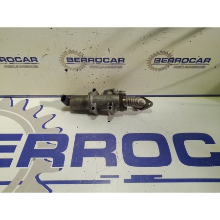 Recambio de valvula egr para fiat stilo (192) 1.9 jtd cat referencia OEM IAM 55122422  