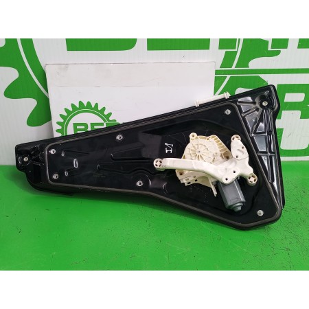 Recambio de elevalunas trasero derecho para land rover range rover sport 3.6 td v8 referencia OEM IAM CVH500120  