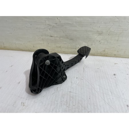 Recambio de pedal embrague para skoda yeti active referencia OEM IAM 1K1721059ER  