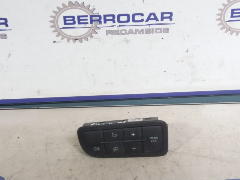 Recambio de interruptor para fiat punto (evo) (199) 1.3 16v jtd cat referencia OEM IAM 735367268  