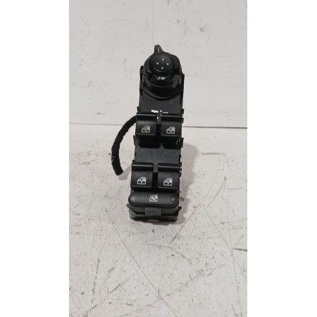 Recambio de mando elevalunas delantero izquierdo para alfa romeo giulietta (940_) 1.6 jtdm (940fxd1a) referencia OEM IAM 1561063