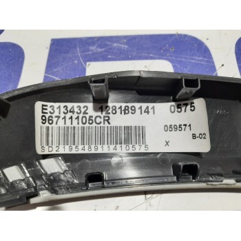 Recambio de moldura lateral para citroën c5 berlina 1.6 16v hdi fap referencia OEM IAM 96711105CR  