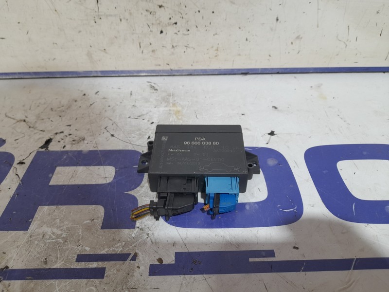 Recambio de modulo electronico para peugeot 5008 2.0 blue-hdi fap referencia OEM IAM 9666663880  